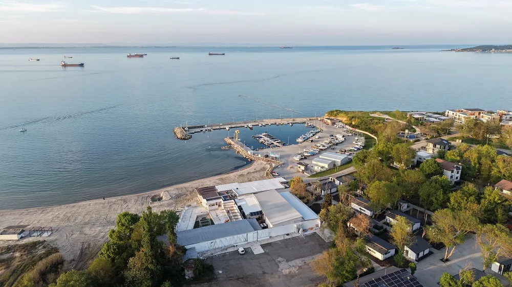 Building restrictions preserve sea views and open space